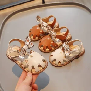 Summer Sandals for Girls Casual Style Non Slip Flower Hollow Design Anticollision Rubber Shoes
