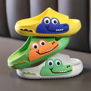 Summer Toddler Soft EVA Cute Cartoon Design Outdoor Slippers Lightweight Boys Flat Slippers