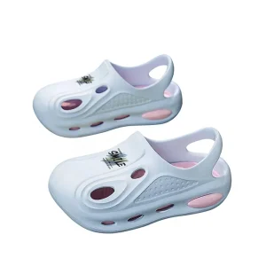 Summer for Boys’ Girls’ Closed Back Sandals Older Kids’ Thick Soled EVA Upper Non Slip Water Shoes Beach Shoes