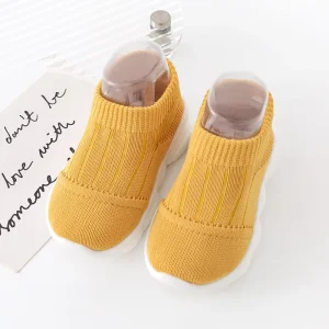 Toddler First Walker Shoes Breathable Knit Anti Collision Toe Soft Non slip Sole Simple Classic Design for Boys and Girls
