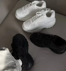 Trusted Lightweight Same Factory Unique Slimming High Sneakers for Long Walks
