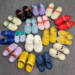 Unisex Adult New Clog Shoes EVA Non Slip Garden Beach Crocodile Classic Clogs for Kids Women Men Summer Season