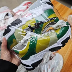 Unisex Casual Shoes for Boys Girls Comfortable Kids Running Shoes With Breathable Mesh Lining Summer Winter Seasons