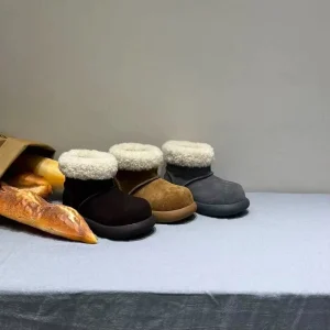Unisex Children’s Snow Boots with Non-slip Rubber Soles for Boys and Girls
