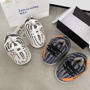 Unisex Indoor Soft Plush Slippers New Design Fashionable Winter Warm Slides Anti-Slip for Spring and Autumn