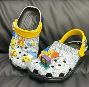 Unisex Lightweight Breathable Summer Sandals Clogs Beach Shoes for Kids Cute Style