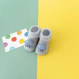 Wear-Resistant Knitted Kids Shoes Breathable Comfortable Shoes Casual Shoes for Boys & Girls Indoor & Outdoor