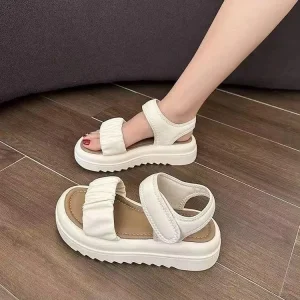 Women’s Sandals with Straight Pleated Design and Elastic Strap Round Toe