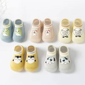 XIANGHUI Hot Selling Baby Shoes and Socks slip Proof Toddler Socks for Home Indoor Floor Socks